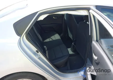 2022 Kia Rio Lx z USA, uszkodzony, nr VIN 3KPA24AD2NE506175